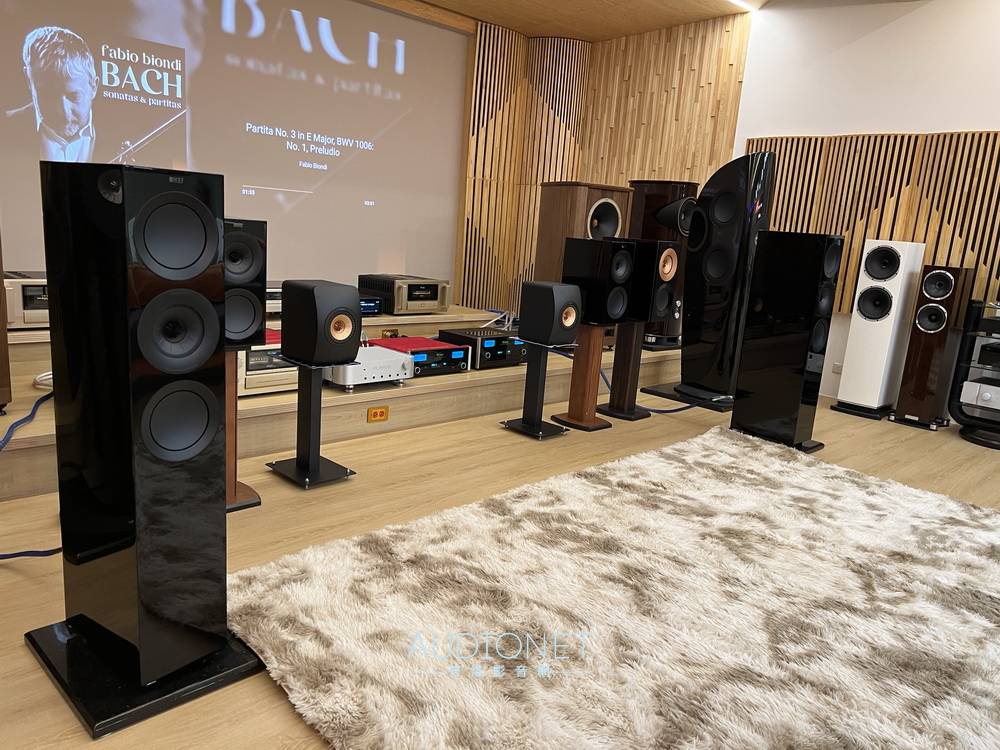 KEF R7 Meta鳳誠音響發表會，外面38度C高溫，裡面38度熱情