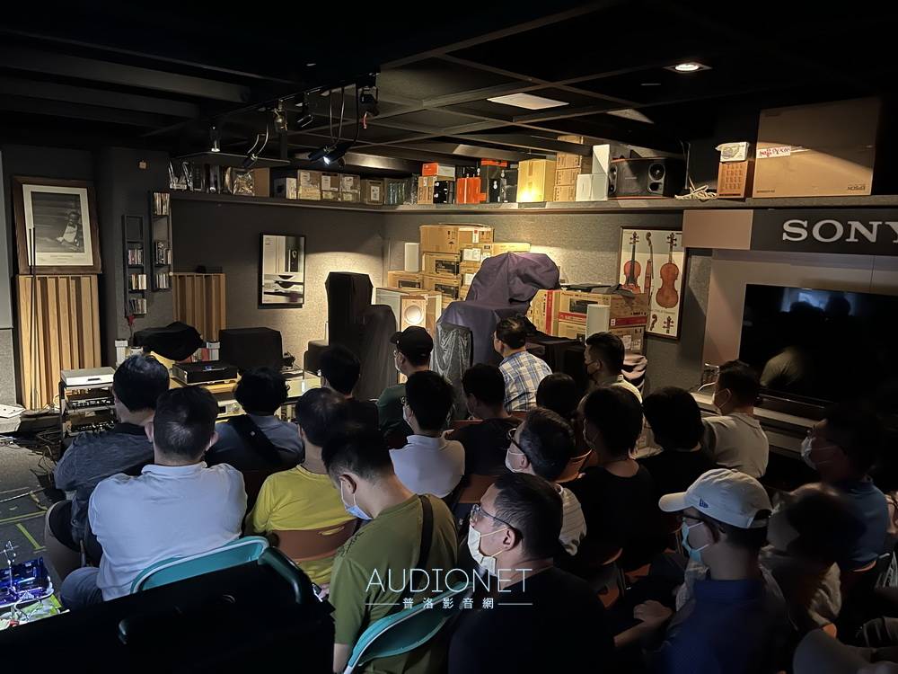 嘉義醉音音響KEF R11 Meta音樂欣賞會，客戶黏度爆表